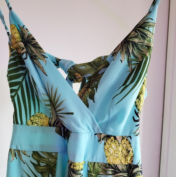 Tropical Jumpsuit - Picture 4 of 5